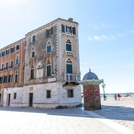 Appartament Salini - Near The Biennale Апартаменты